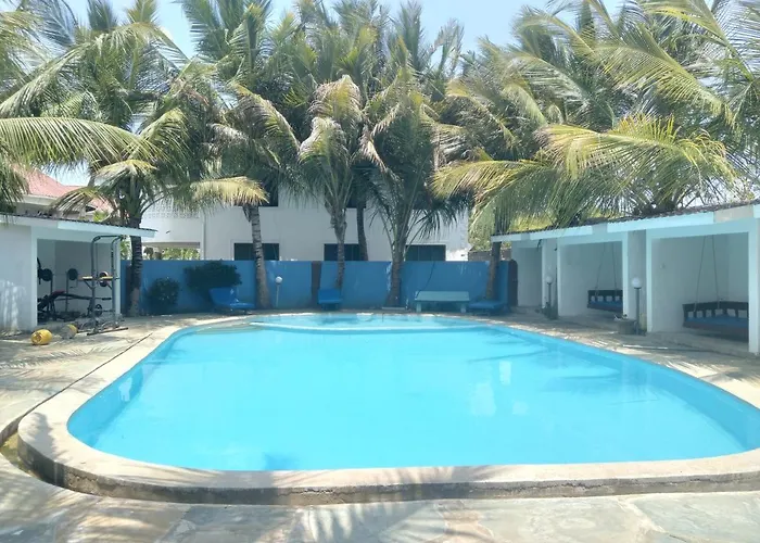 Diani Palm B&B Resort